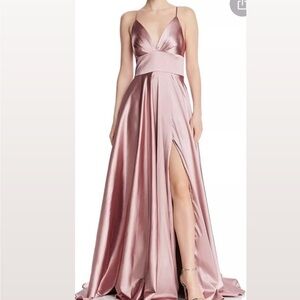 Faviana Glamour Formal Prom Special Occasion Dress Deep Mauve Size 6